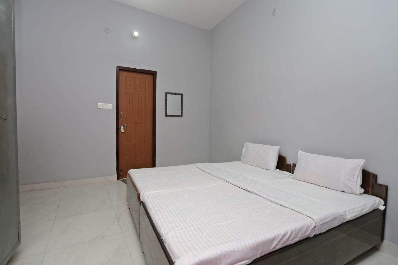 Spot On 36302 Ganesh Hotel Puri