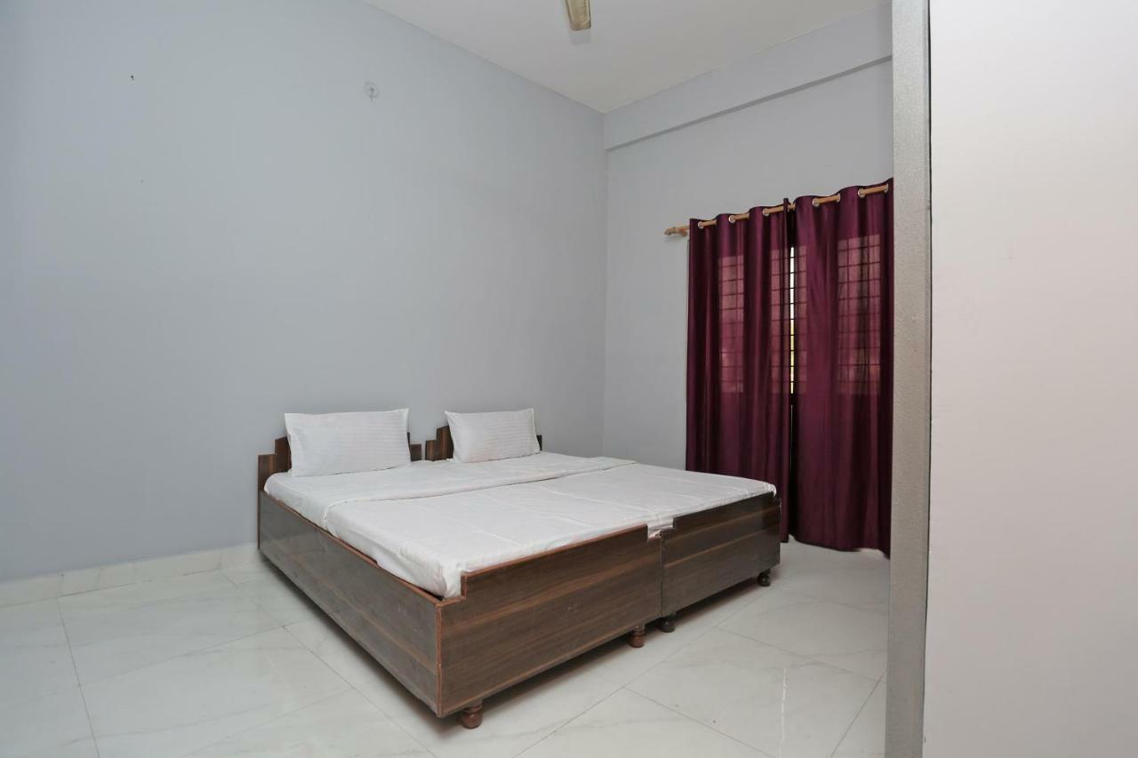 Hotel Spot On 36302 Ganesh Puri