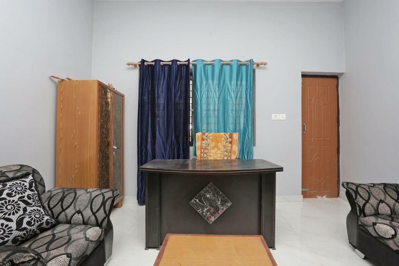 Hotel Spot On 36302 Ganesh Puri