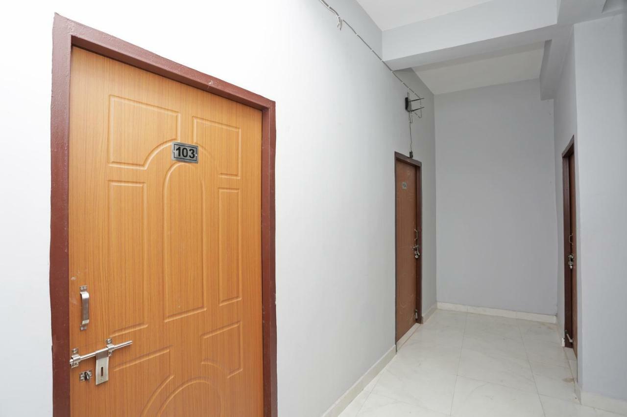 Spot On 36302 Ganesh Hotel